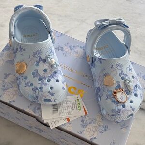 LoveShackFancy x CROC Kids Blue Floral Slippers